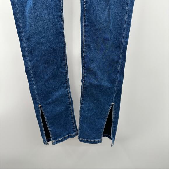 We The Free People Riley Slit High Rise Split Hem Dark Wash Skinny Jeans Size 25 - Picture 3 of 10